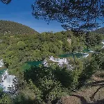 Gorgeous In Zaboric-brodarica With Wifi