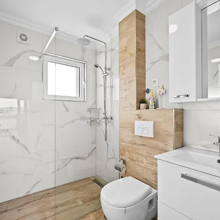 Apartmán Gorgeous In Zaboric-brodarica With Wifi